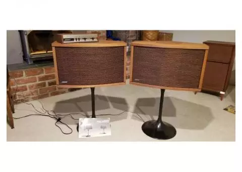Vintage Bose 901 Series III Speaker System